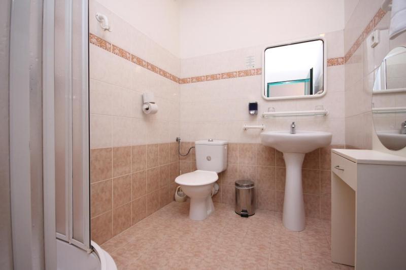 Hotel Legie Bed And Breakfast Praga Exterior foto